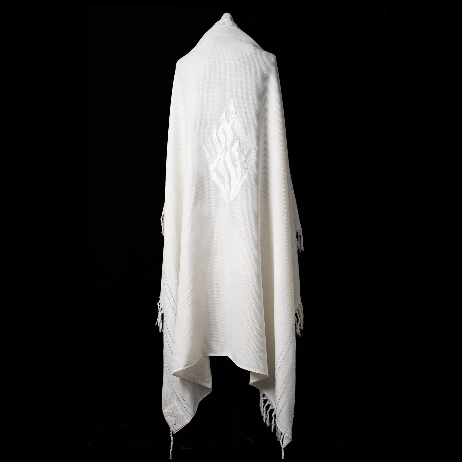 Tallit Nahman Prestige White & Cream