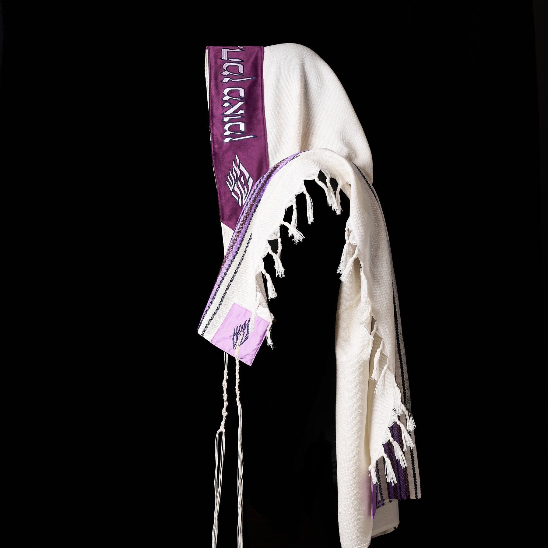 Tallit Nahman Prestige violet