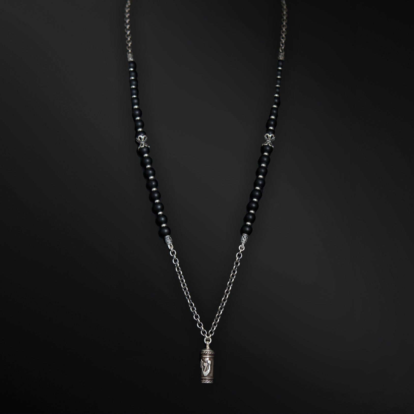 Menashe & Betsalel stones neckless Kameart