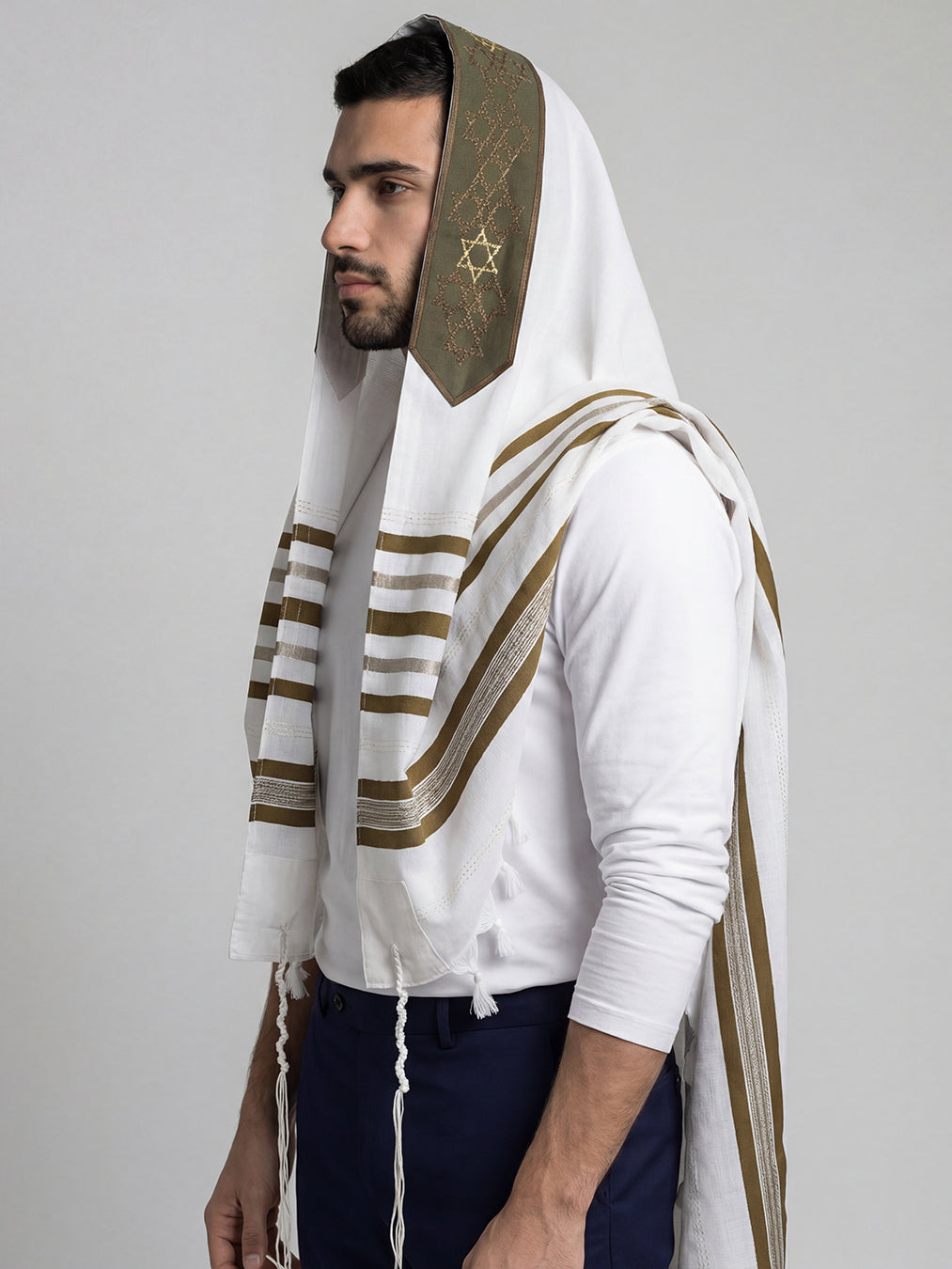 Tallit Yosef in Green Olive Kameart