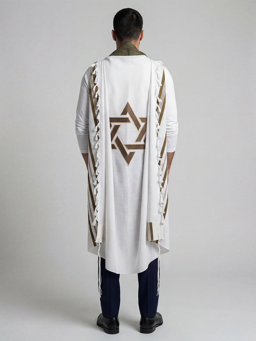 Tallit Yosef in Green Olive Kameart