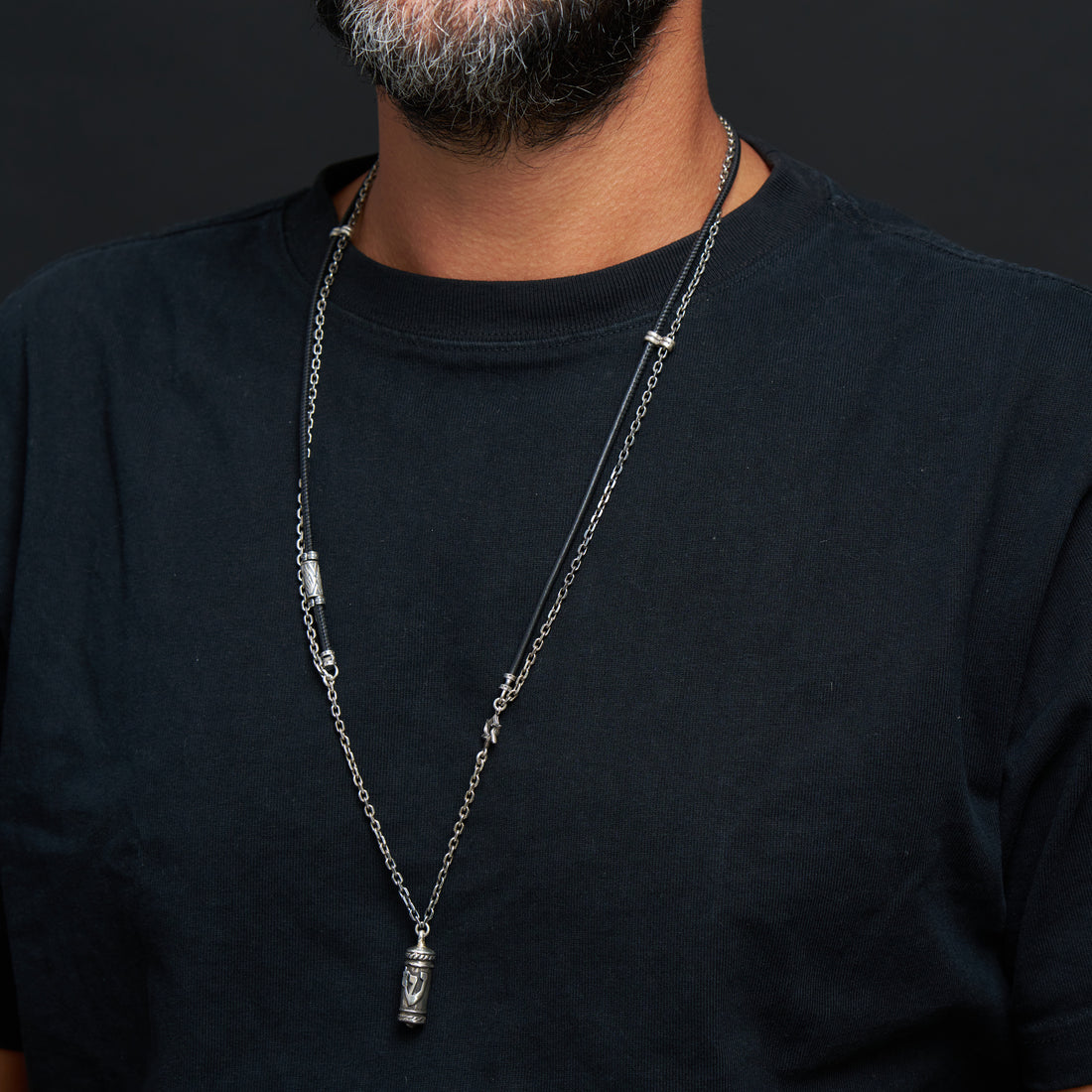 Betsalel leather Chain
