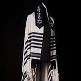 #color_white-and-navy