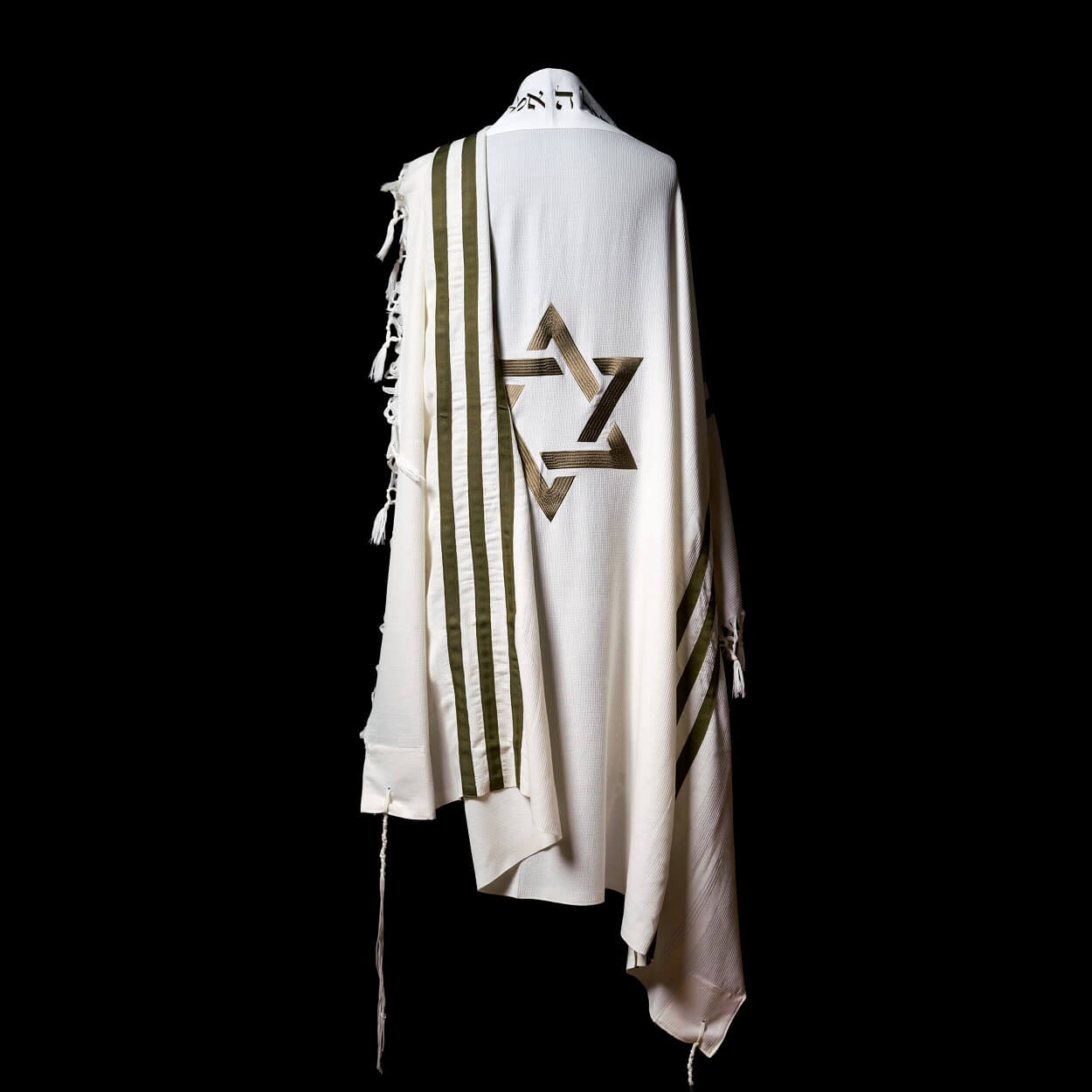 Tallit Maguen David White and Green Army