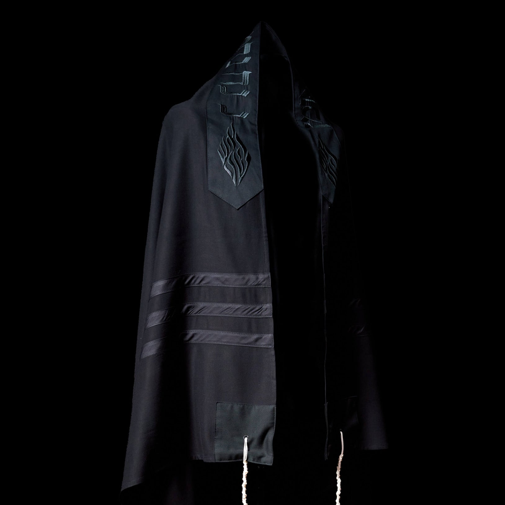 Tallit Nahman Bicolor Black Carbon