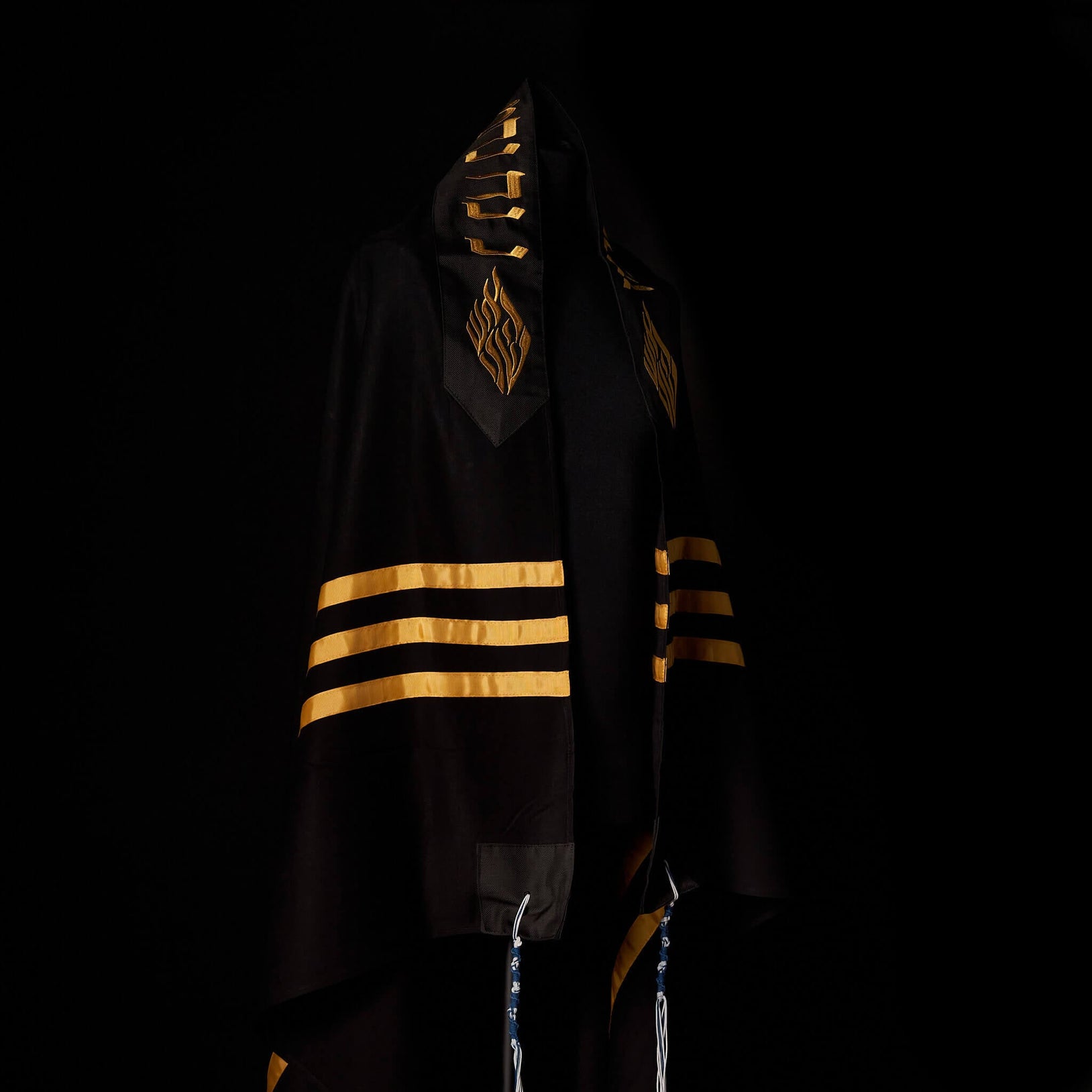 Tallit Nahman Bicolor Black & Gold