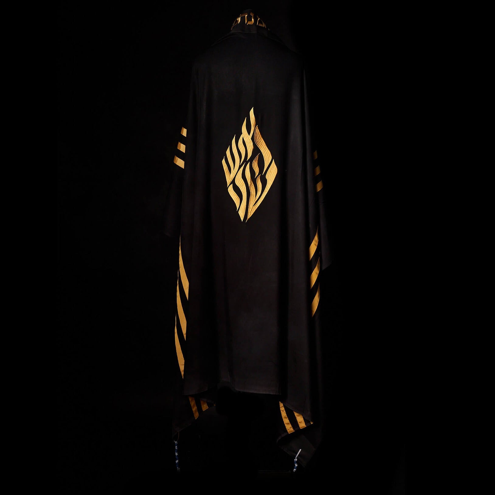 Tallit Nahman Bicolor Black & Gold