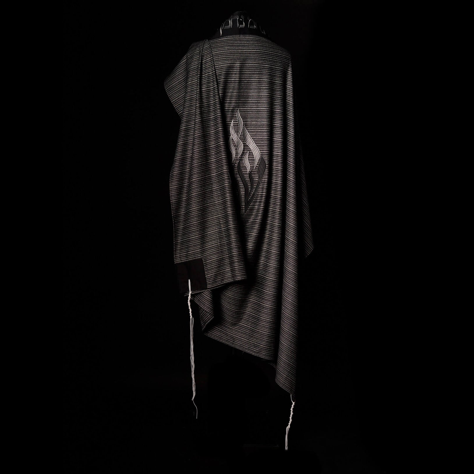 Tallit Nahman Bicolor Grey Stripe