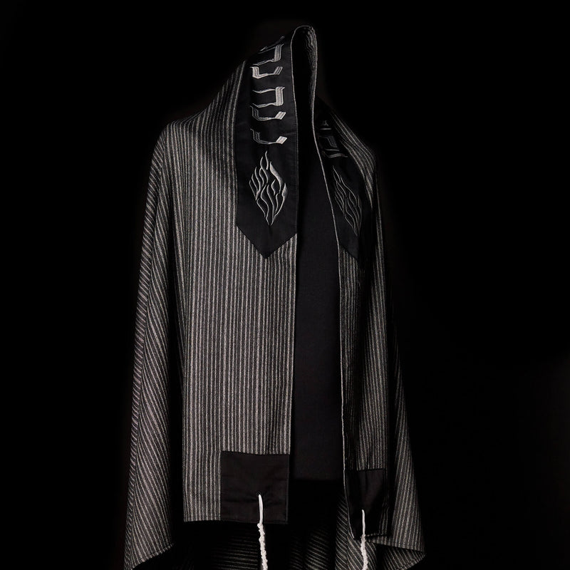 Tallit Nahman Bicolor Grey Stripe