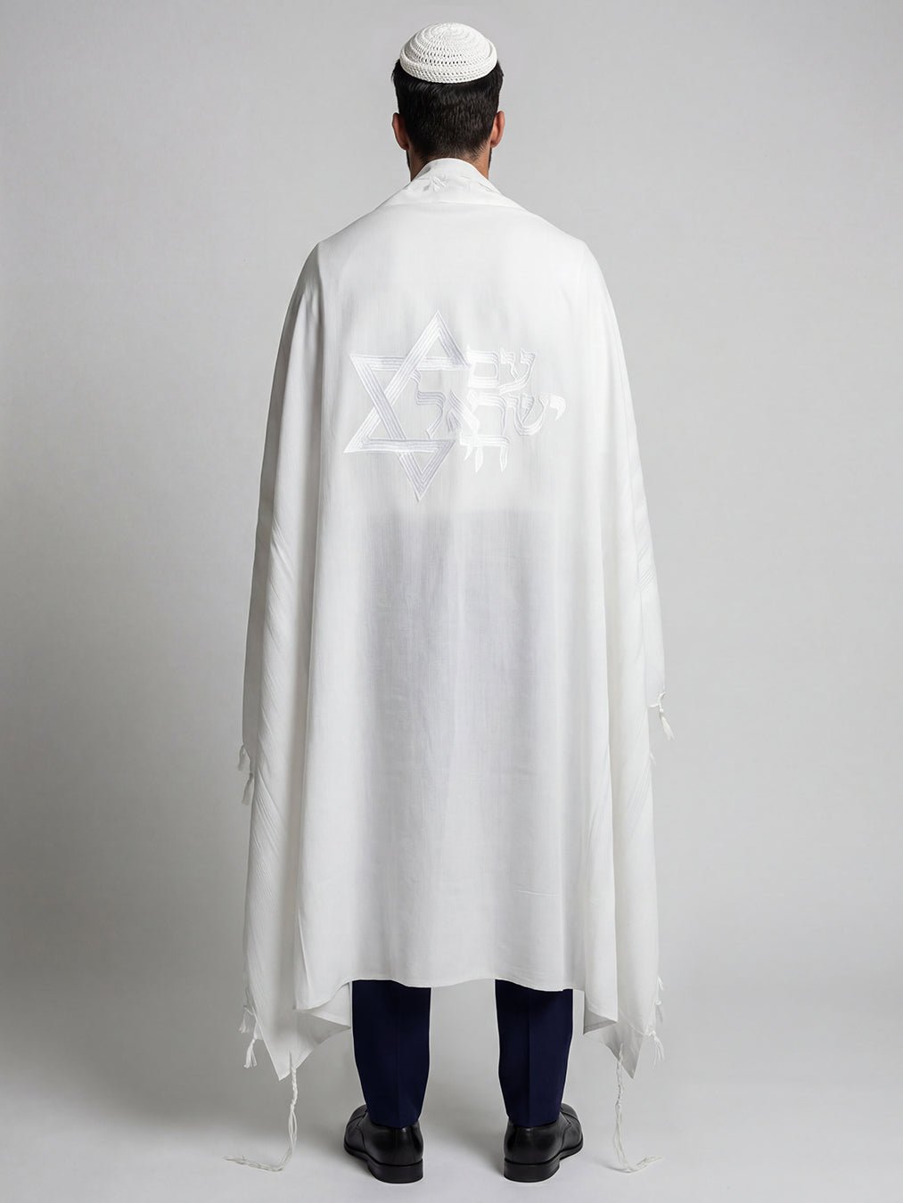 Am Israel Chai Tallit White | Luxury Prayer Shawl