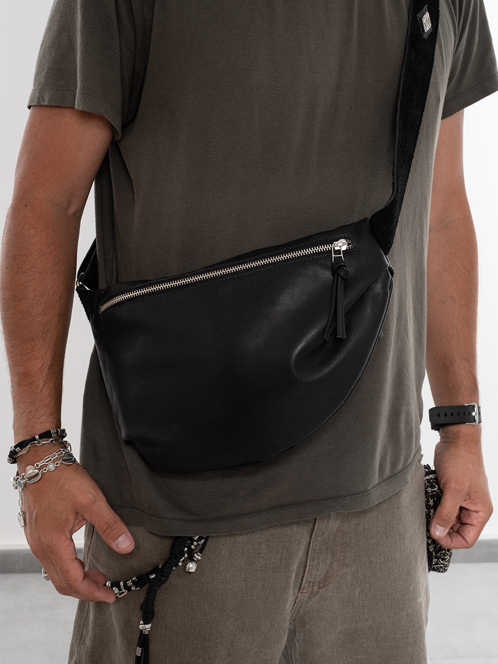 Belt bag Aesh Sheli Smooth Leather