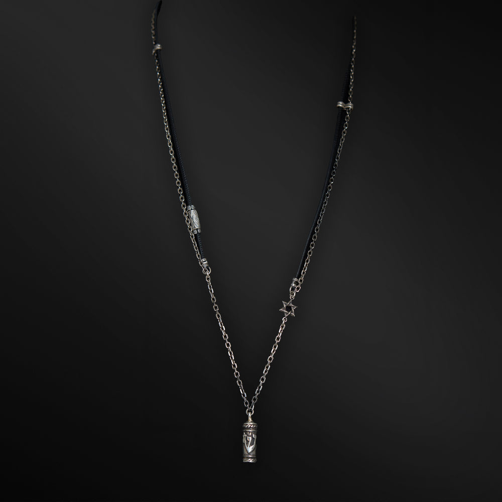Betsalel leather Chain