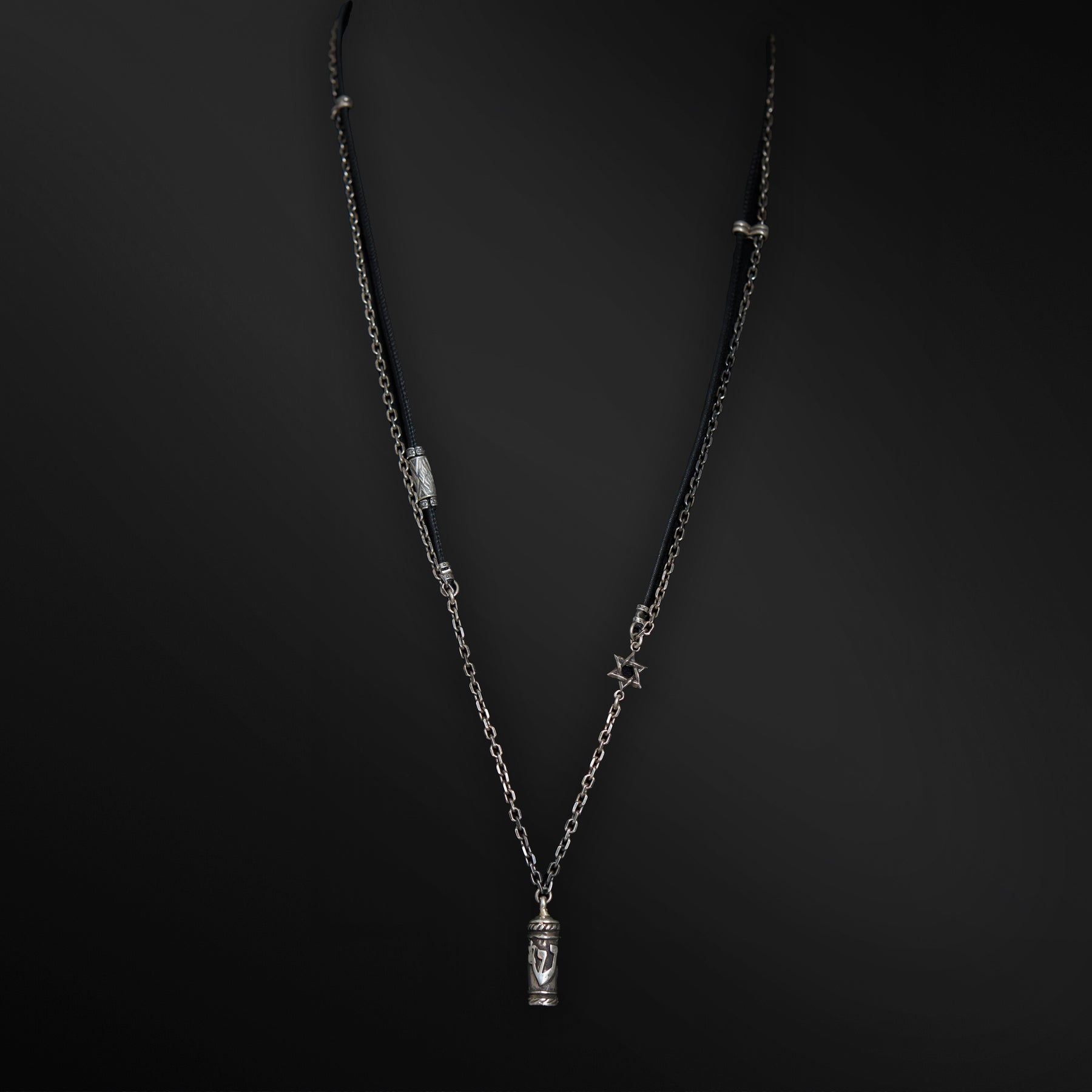 Betsalel leather Chain