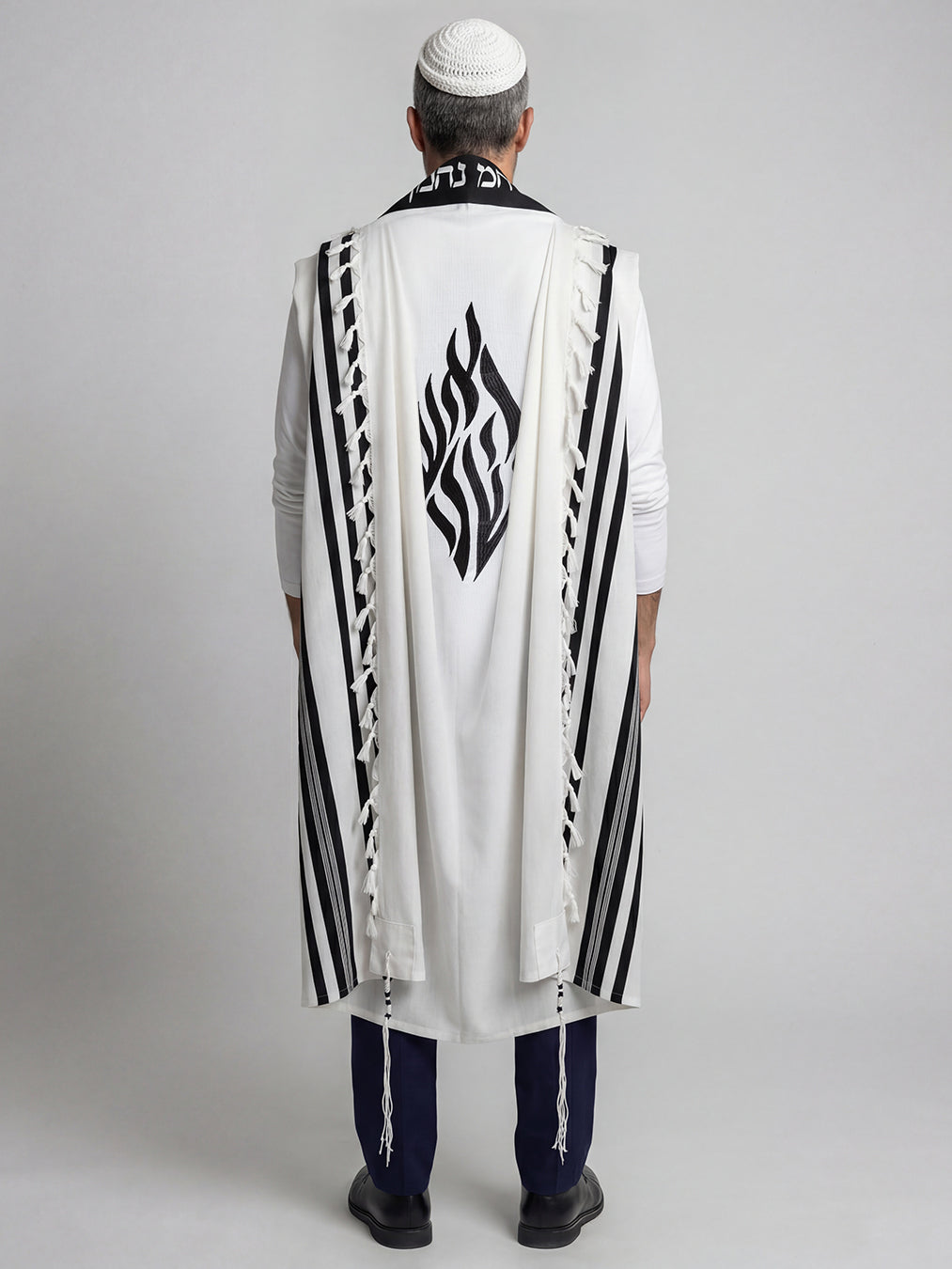 Nachman Tallit White Black | Luxury Prayer Shawl