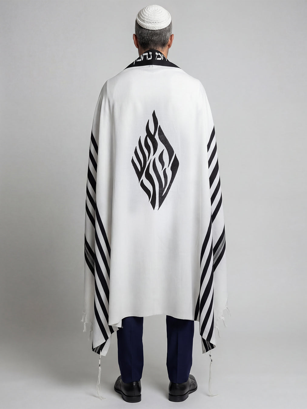 Nachman Tallit White Black | Luxury Prayer Shawl