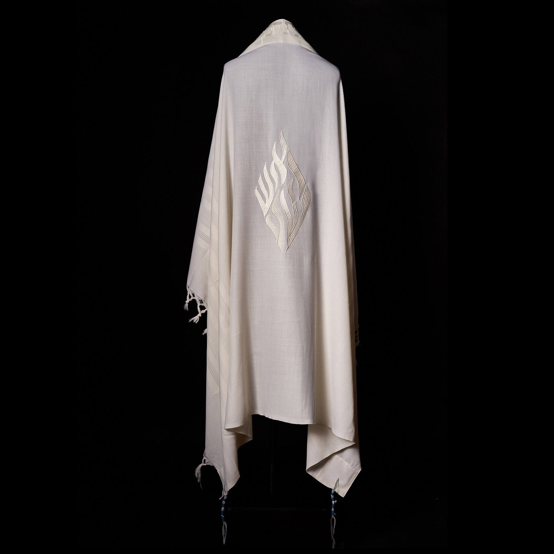 Nachman Tallit White | Luxury Jewish Prayer Shawl