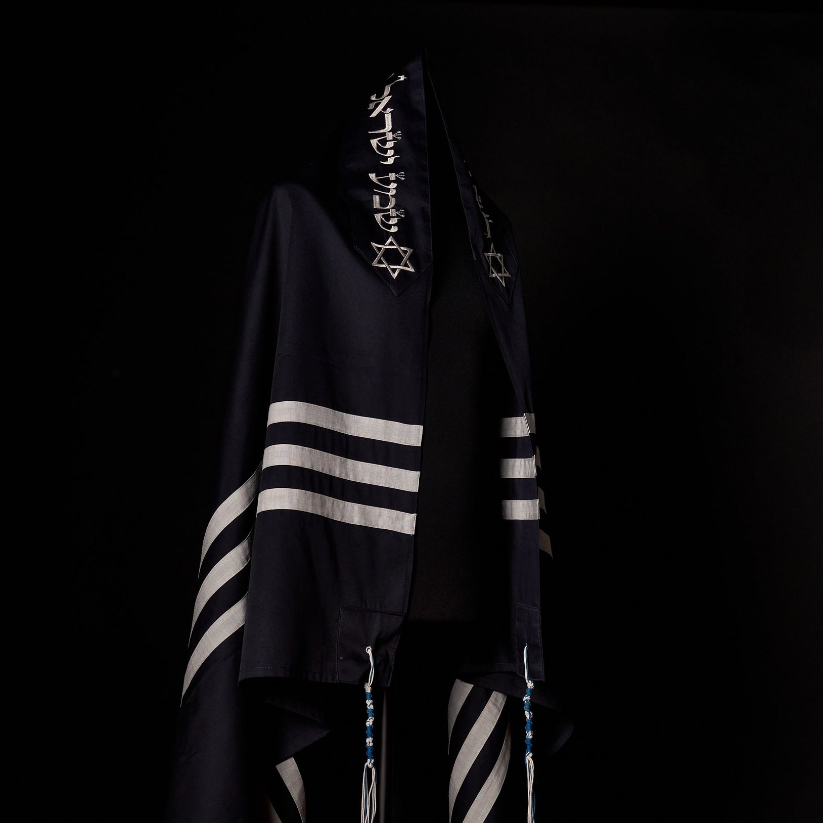 #color_navy-and-grey