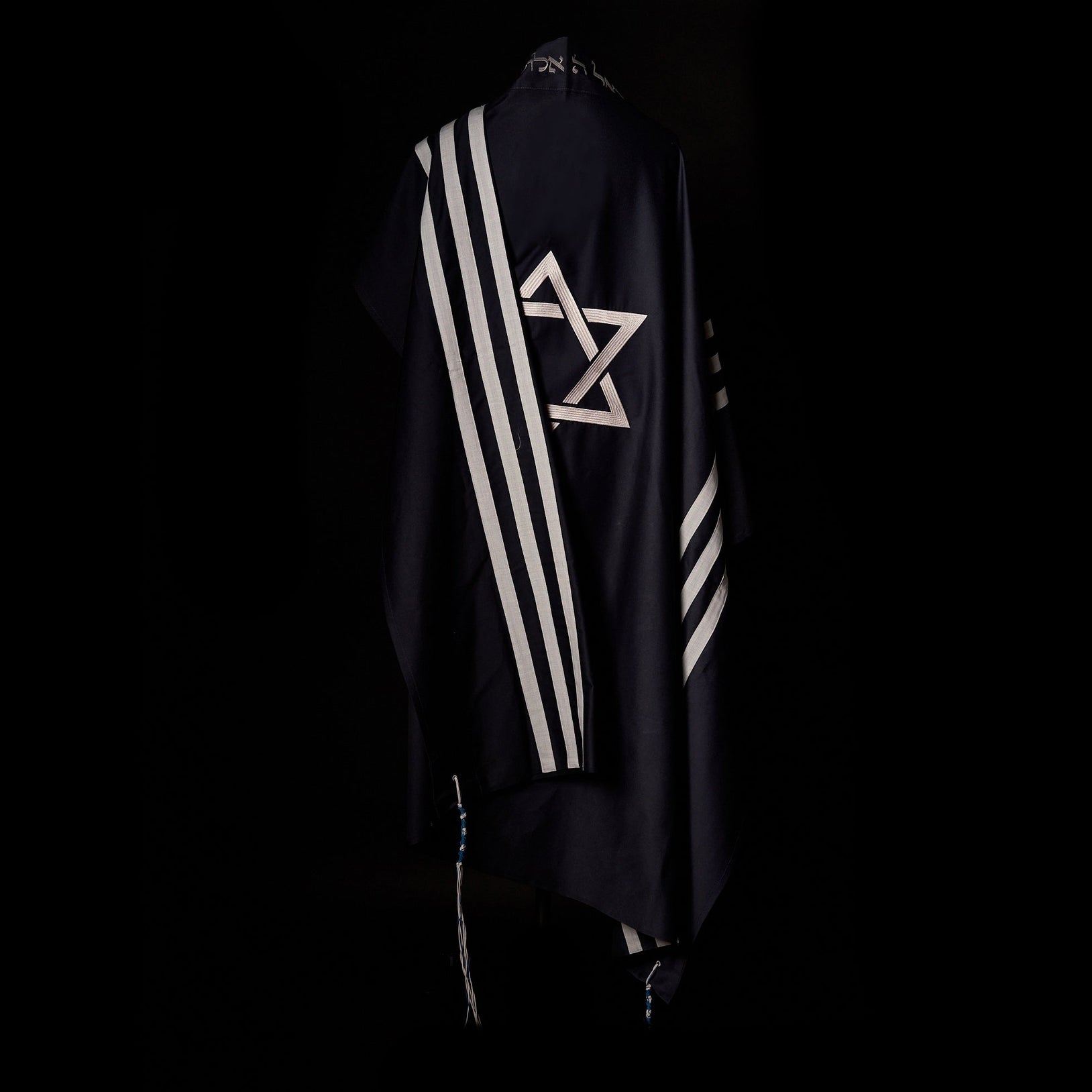 #color_navy-and-grey