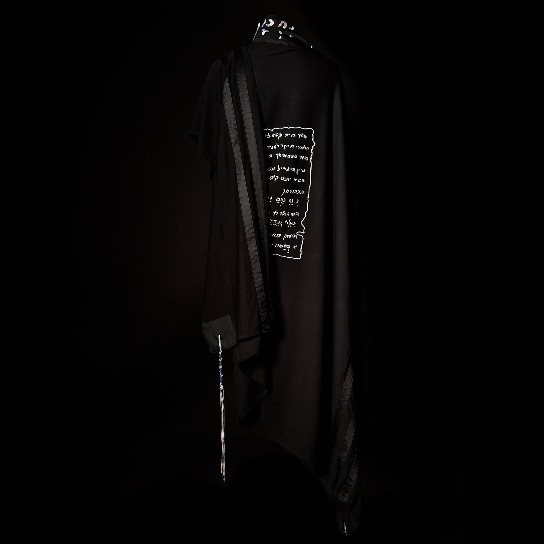 Petek Tallit Black | Luxury Jewish Prayer Shawl