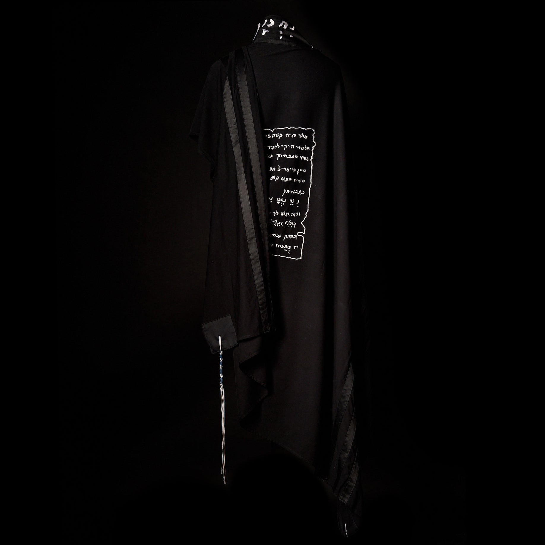 Petek Tallit Black | Luxury Jewish Prayer Shawl