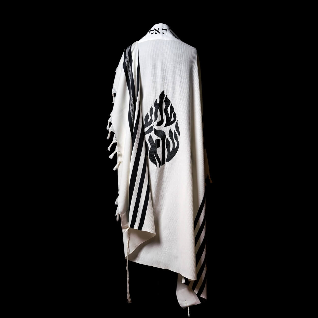 Shema Israel Tallit Black | Luxury Prayer Shawl