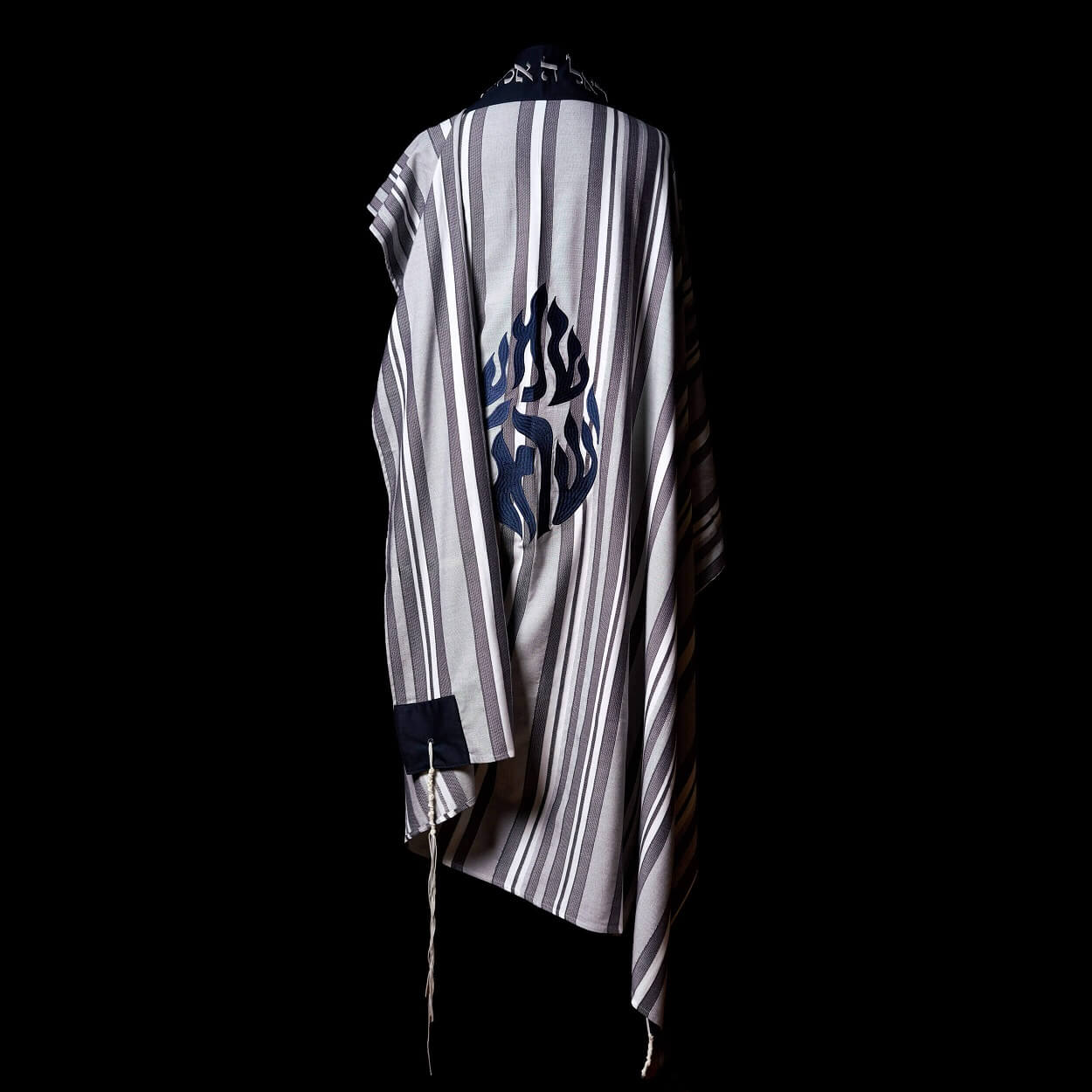 Shema Israel Tallit Blue Navy Stripes | Luxury Prayer Shawl