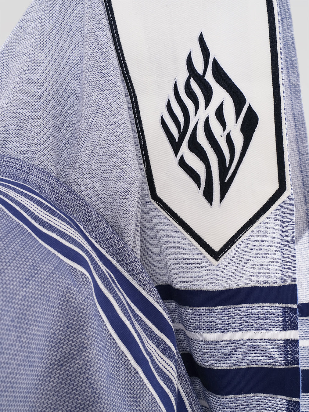 Tallit Nachman Blue Royal | Handmade Wool Prayer Shawl – Kameart