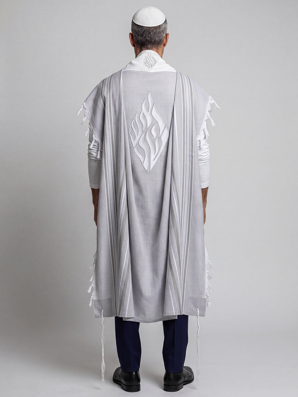 Tallit Nachman Gray | Handmade Wool Prayer Shawl – Kameart
