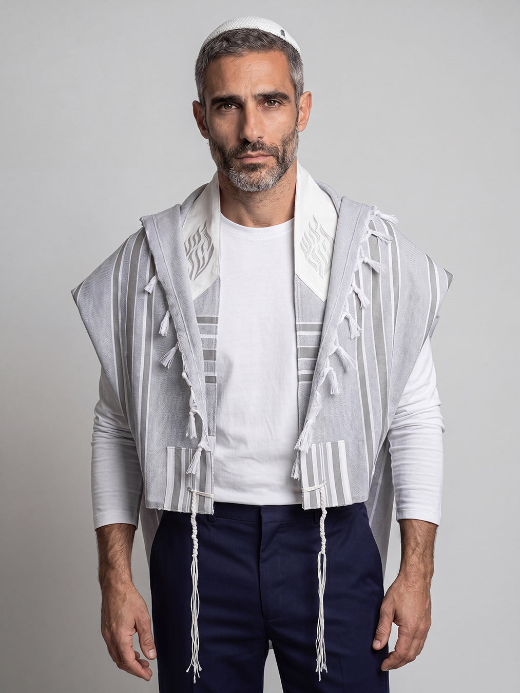 Tallit Nachman Gray | Handmade Wool Prayer Shawl – Kameart