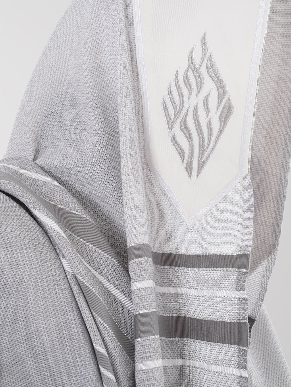 Tallit Nachman Gray | Handmade Wool Prayer Shawl – Kameart