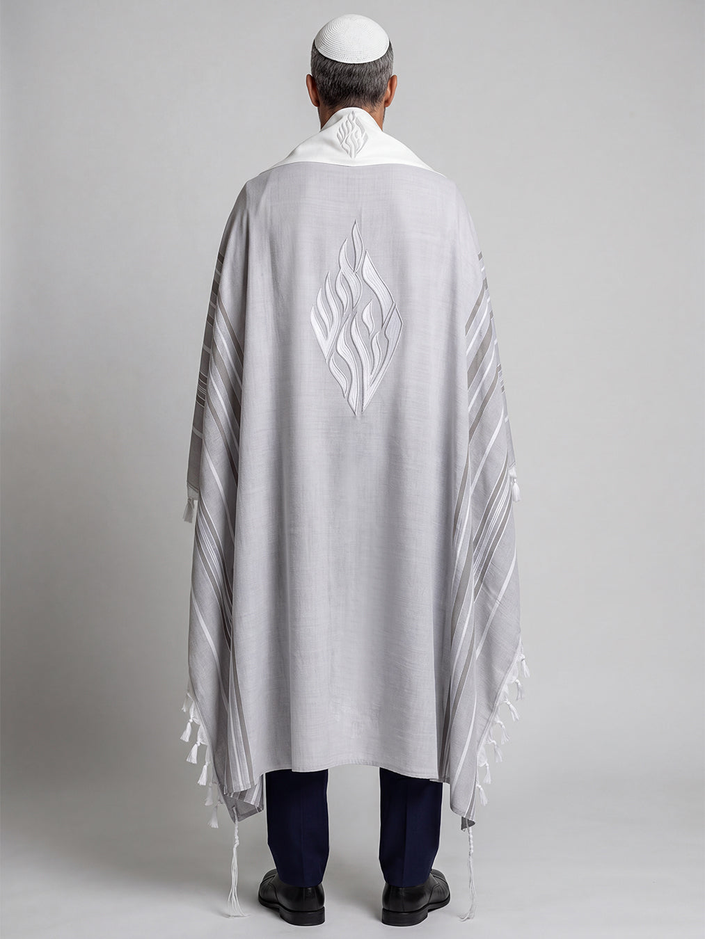 Tallit Nachman Gray | Handmade Wool Prayer Shawl – Kameart