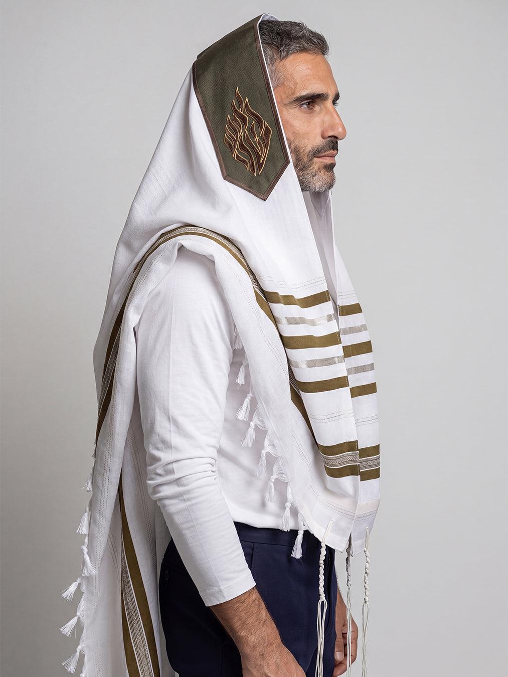 Tallit Nachman Olive Green | Handmade Wool Prayer Shawl – Kameart