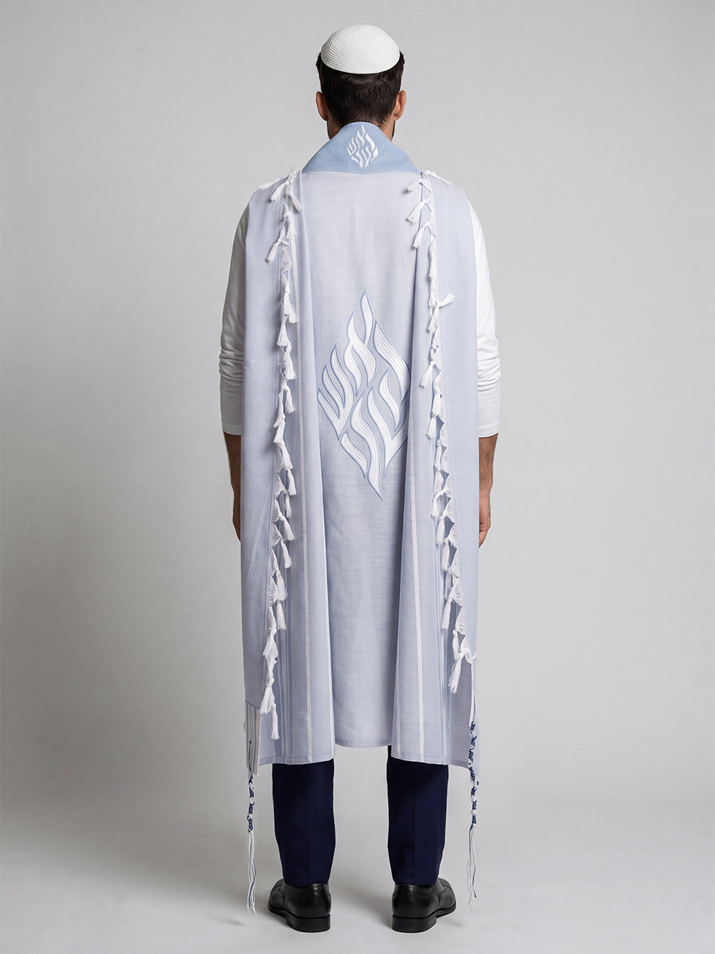 Tallit Nachman Sky Blue | Handmade Wool Prayer Shawl – Kameart